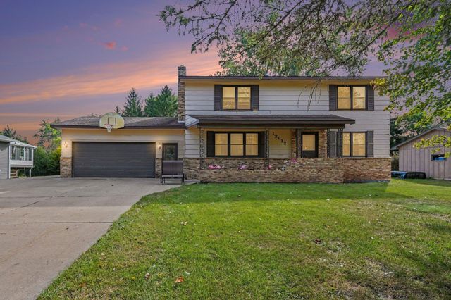 12612 Scharber Street, Rogers, MN 55374