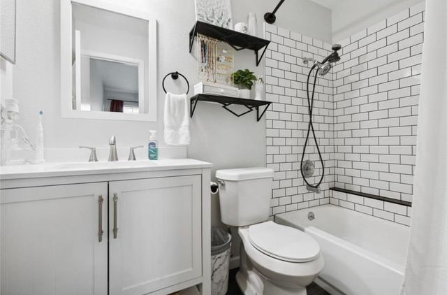 11404 Walnut Ridge DR 10, Austin, TX 78753