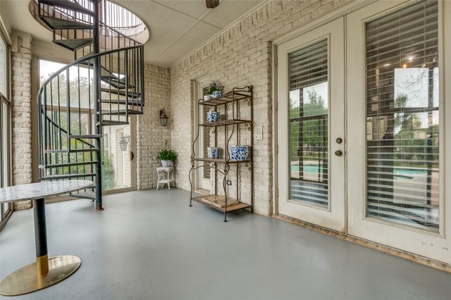 2032 Cains Lane, Mansfield, TX 76063