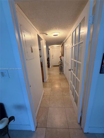 20381 NE 30th Ave 320-7, Aventura, FL 33180