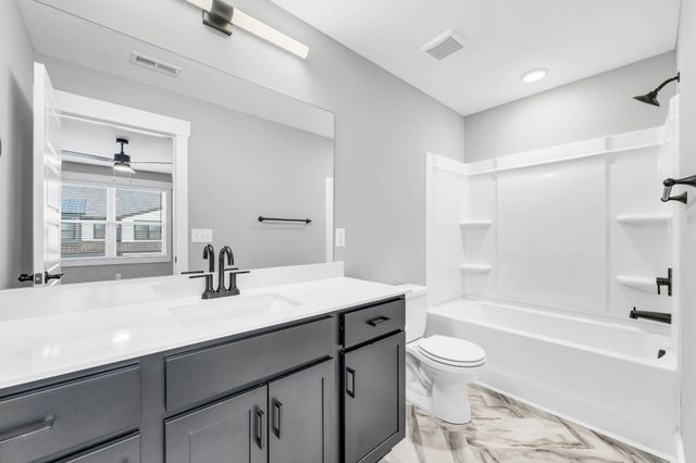 1507 Jonathan Wade Circle, Clarksville, TN 37043