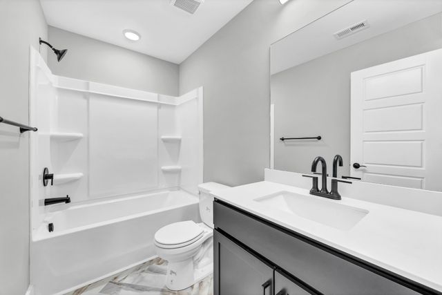 1507 Jonathan Wade Circle, Clarksville, TN 37043