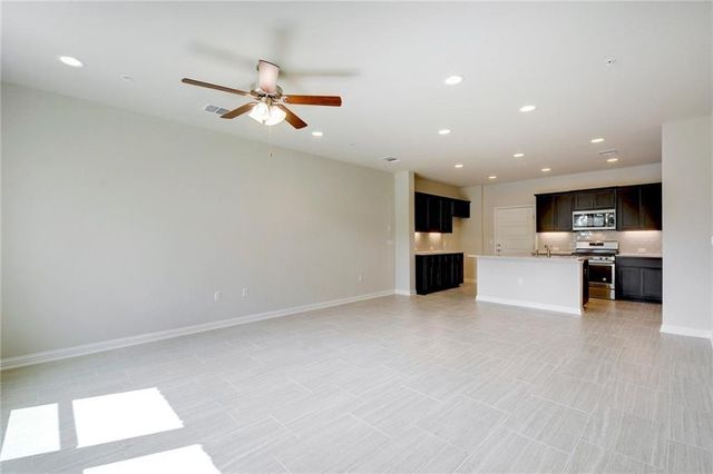 13800 Lyndhurst ST 304, Austin, TX 78717