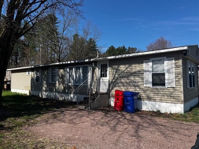 28 Owen Court, Milton, VT 05468