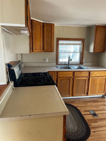 28 Owen Court, Milton, VT 05468