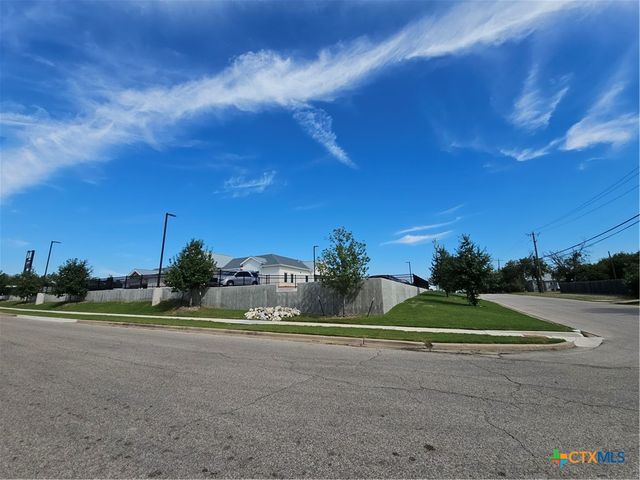 1001 S 29th Street, Temple, TX 76504
