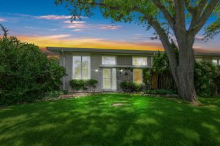 12929 N Colony DRIVE, Mequon, WI 53097