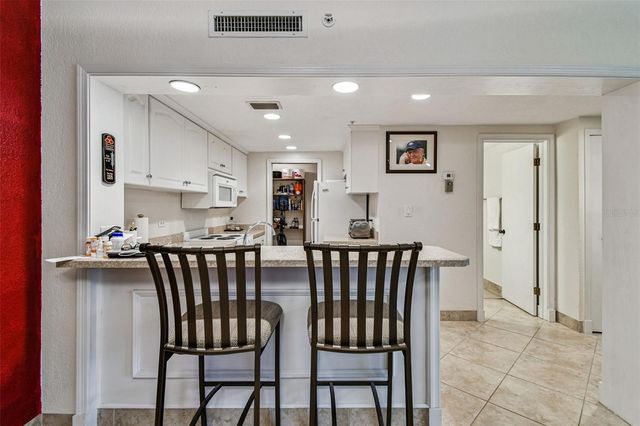 36750 US HIGHWAY 19 N 03106, Palm Harbor, FL 34684