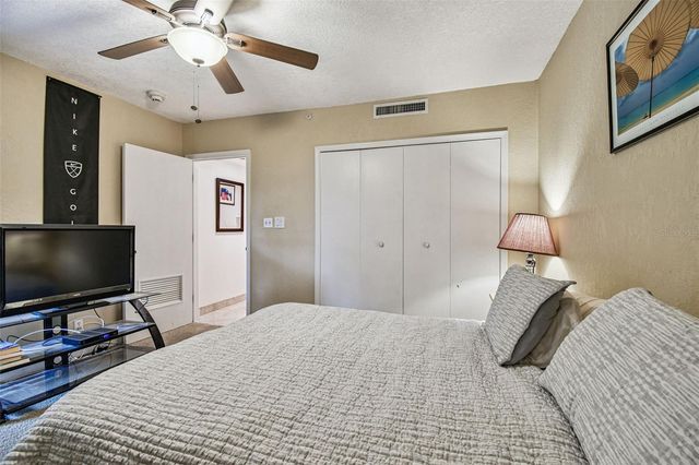 36750 US HIGHWAY 19 N 03106, Palm Harbor, FL 34684