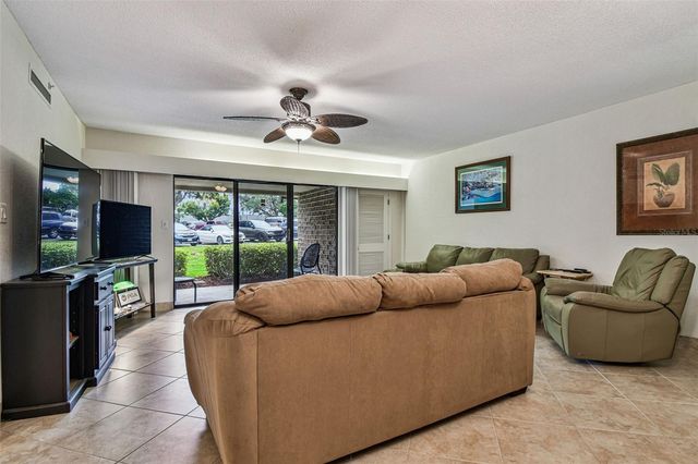 36750 US HIGHWAY 19 N 03106, Palm Harbor, FL 34684