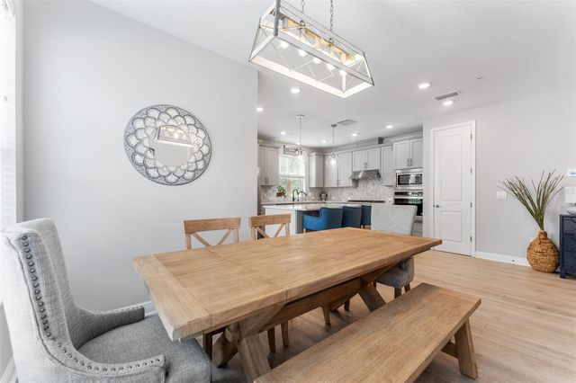 412 S ALBANY AVENUE 2, Tampa, FL 33606