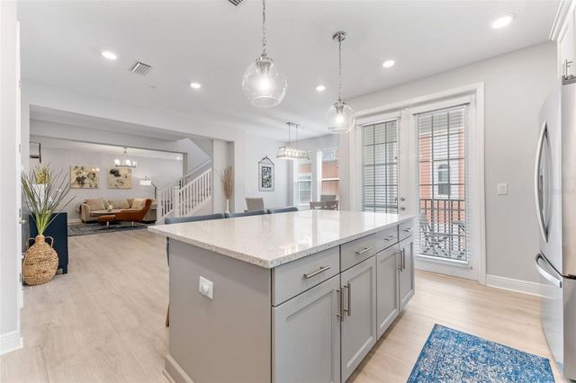 412 S ALBANY AVENUE 2, Tampa, FL 33606