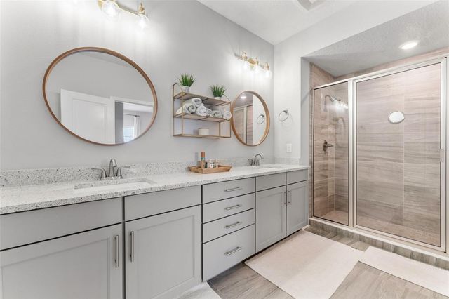 412 S ALBANY AVENUE 2, Tampa, FL 33606