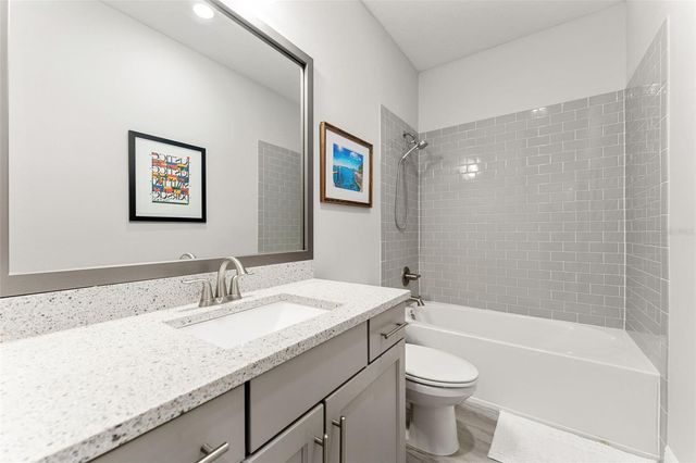 412 S ALBANY AVENUE 2, Tampa, FL 33606