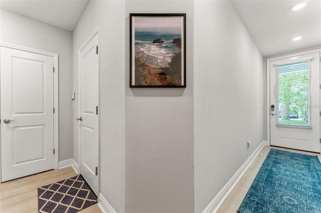 412 S ALBANY AVENUE 2, Tampa, FL 33606