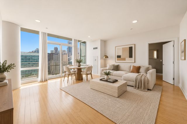 737 W Washington Boulevard 3406, Chicago, IL 60661
