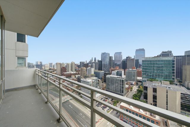 737 W Washington Boulevard 3406, Chicago, IL 60661