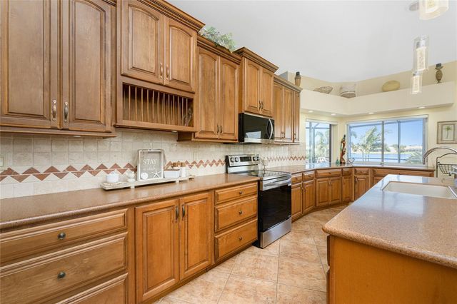 373 EDEN DRIVE, Englewood, FL 34223