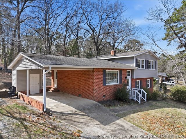 901 Edenwood Drive, Fayetteville, NC 28303