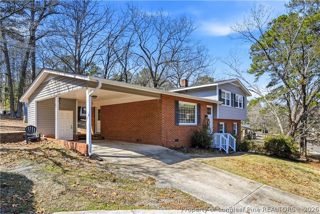 901 Edenwood Drive, Fayetteville, NC 28303