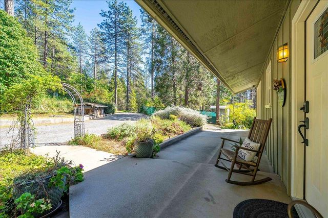 14384 Penn Rd, Grass Valley, CA 95949
