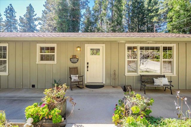 14384 Penn Rd, Grass Valley, CA 95949