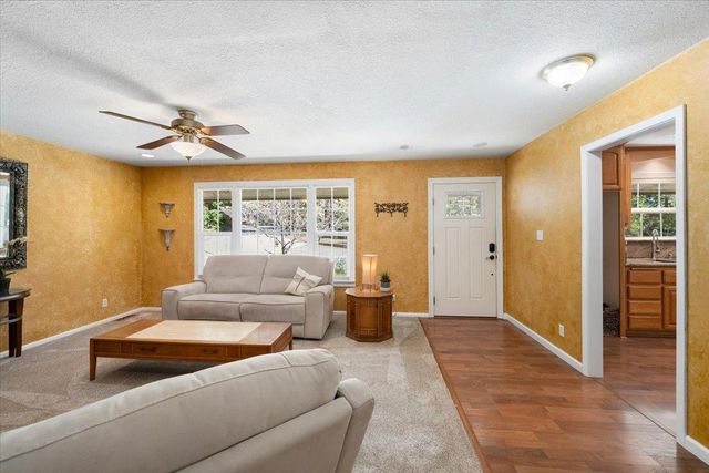 14384 Penn Rd, Grass Valley, CA 95949