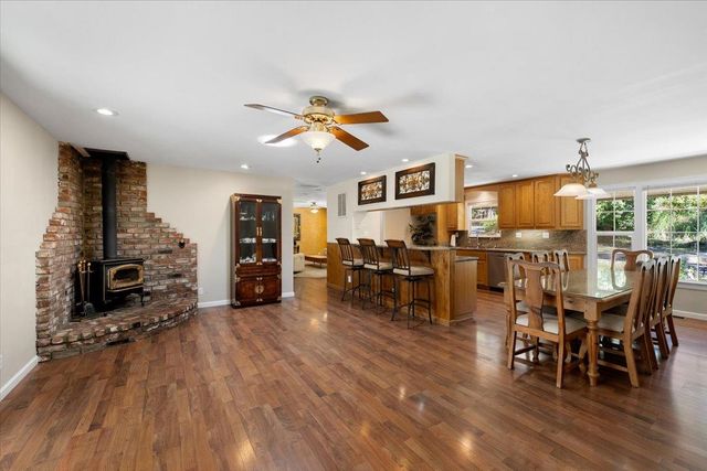 14384 Penn Rd, Grass Valley, CA 95949