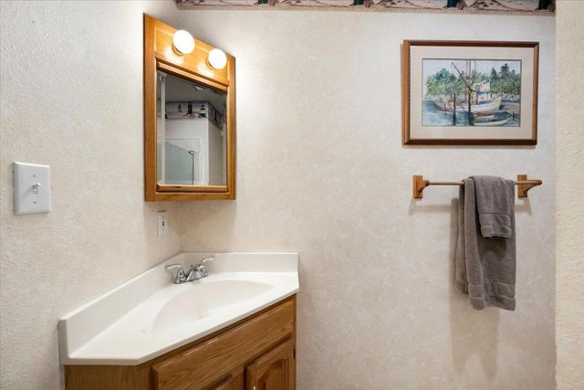 14384 Penn Rd, Grass Valley, CA 95949