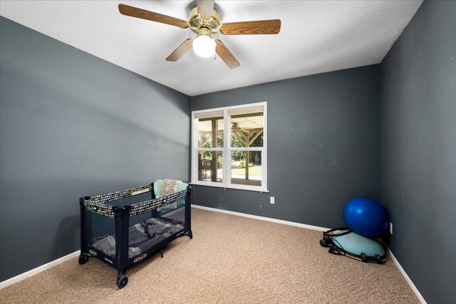 14384 Penn Rd, Grass Valley, CA 95949