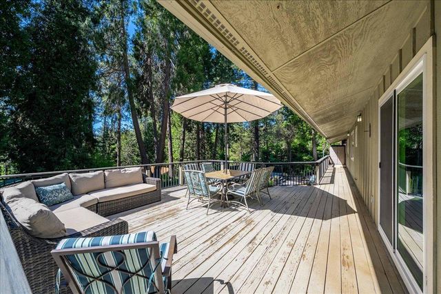 14384 Penn Rd, Grass Valley, CA 95949