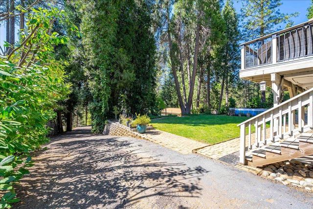 14384 Penn Rd, Grass Valley, CA 95949