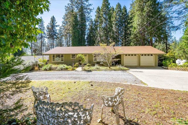 14384 Penn Rd, Grass Valley, CA 95949