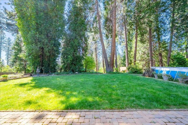 14384 Penn Rd, Grass Valley, CA 95949