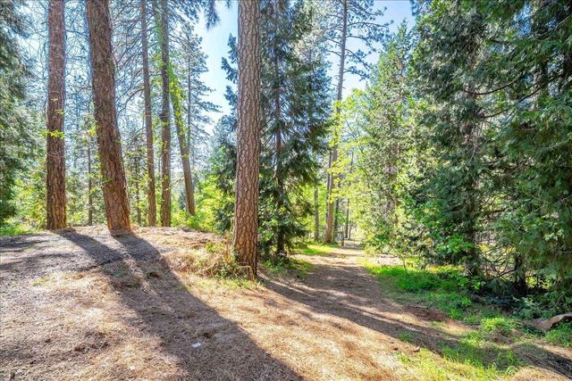 14384 Penn Rd, Grass Valley, CA 95949