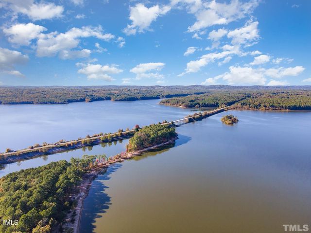39410 Glenn Glade, Chapel Hill, NC 27517