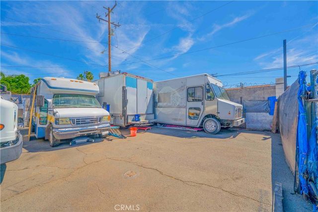 1861 E 62nd, Los Angeles, CA 90001