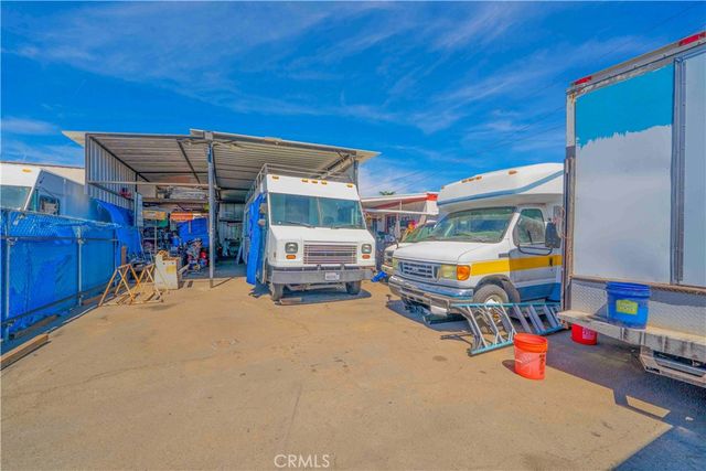 1861 E 62nd, Los Angeles, CA 90001