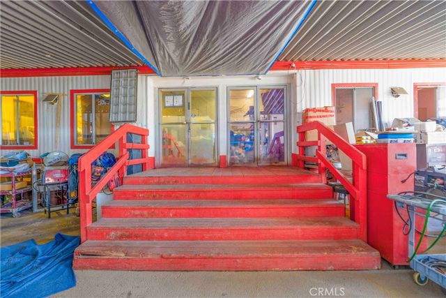 1861 E 62nd, Los Angeles, CA 90001