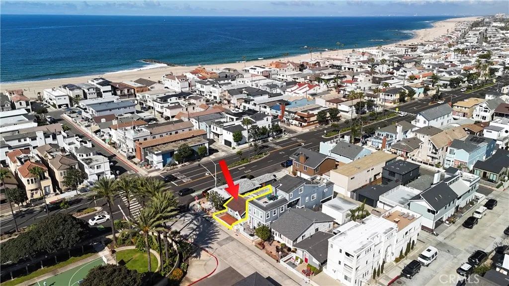 207 38th Street, Newport Beach, CA 92663