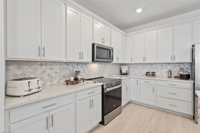 5932 Gala DR, Ave Maria, FL 34142