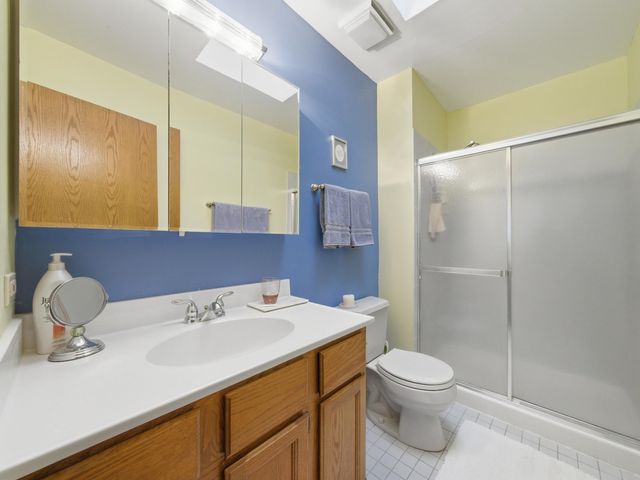 312 Brookdale Drive A, Bloomingdale, IL 60108