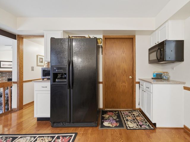 312 Brookdale Drive A, Bloomingdale, IL 60108