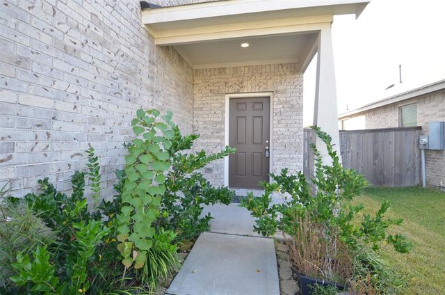 16412 Big Hickory Dr, Conroe, TX 77302