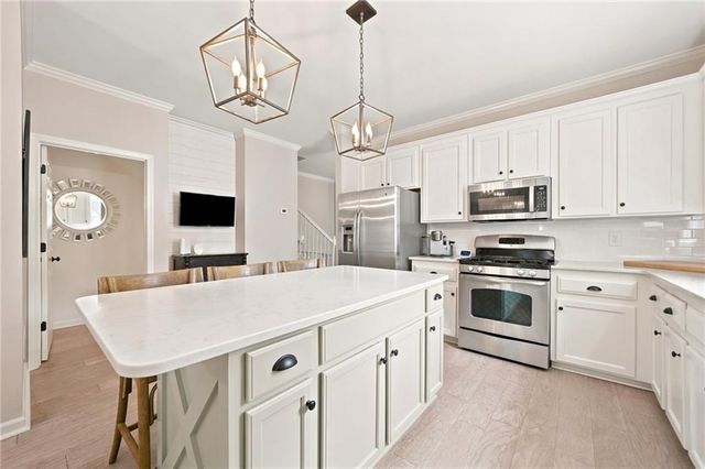 311 Spring Hill Drive, Canton, GA 30115