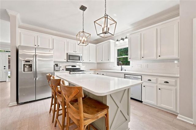 311 Spring Hill Drive, Canton, GA 30115