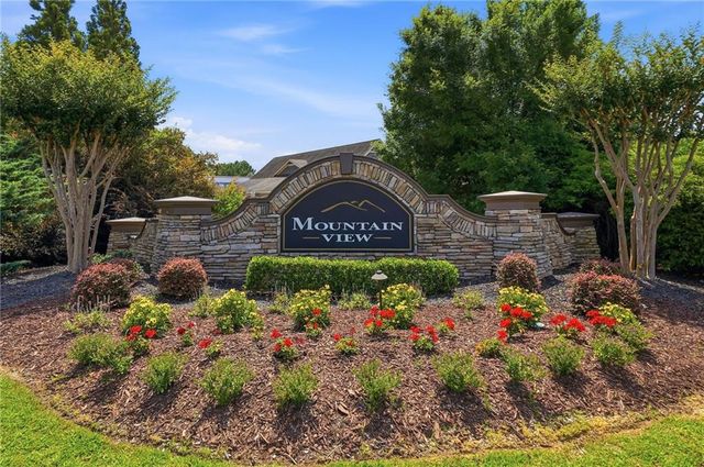311 Spring Hill Drive, Canton, GA 30115