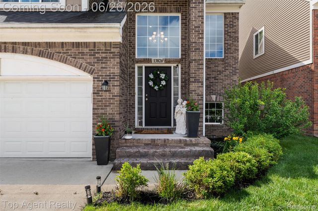 13826 Grandeur Avenue, Shelby Charter Township, MI 48315