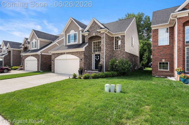 13826 Grandeur Avenue, Shelby Charter Township, MI 48315