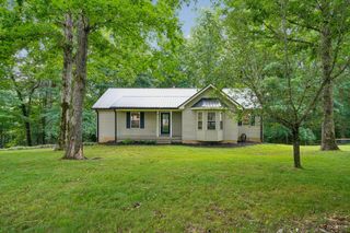 1174 Anna Rebecca Ct, Kingston Springs, TN 37082